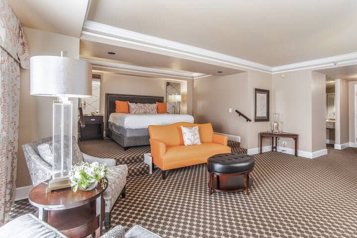 Room 20 of 69